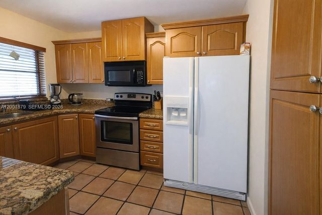 5524 Constant Spring Terrace 213, Lauderhill, FL 33319