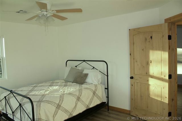 6129 Dixie, Madill, OK 73439