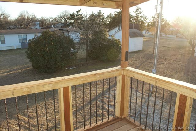 6129 Dixie, Madill, OK 73439