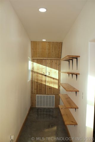 6129 Dixie, Madill, OK 73439