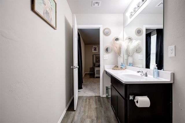 4009 Siena Ridge Boulevard, Oklahoma City, OK 73179