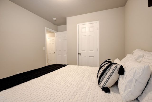 4009 Siena Ridge Boulevard, Oklahoma City, OK 73179