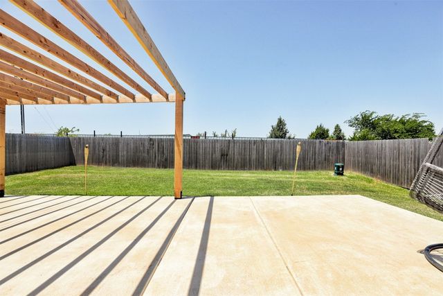 4009 Siena Ridge Boulevard, Oklahoma City, OK 73179