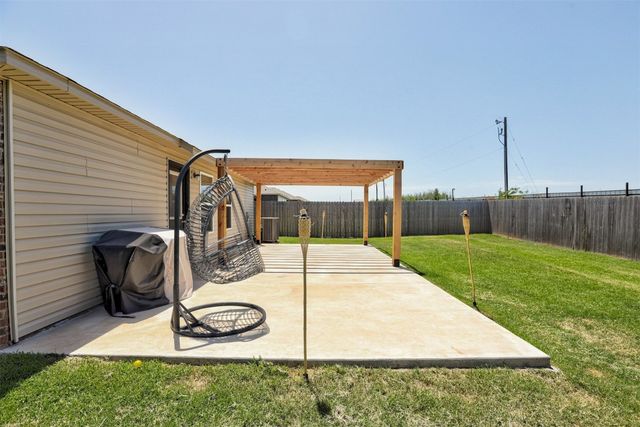4009 Siena Ridge Boulevard, Oklahoma City, OK 73179