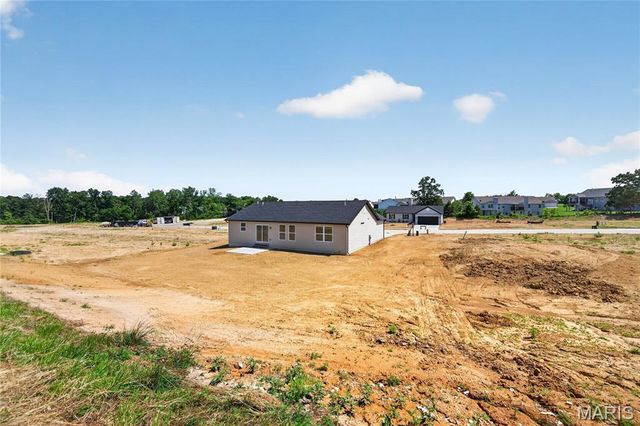 18815 Addi Drive, Warrenton, MO 63383