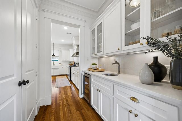 601 E 21st Street, Houston, TX 77008