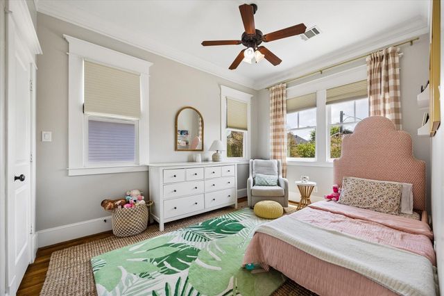 601 E 21st Street, Houston, TX 77008