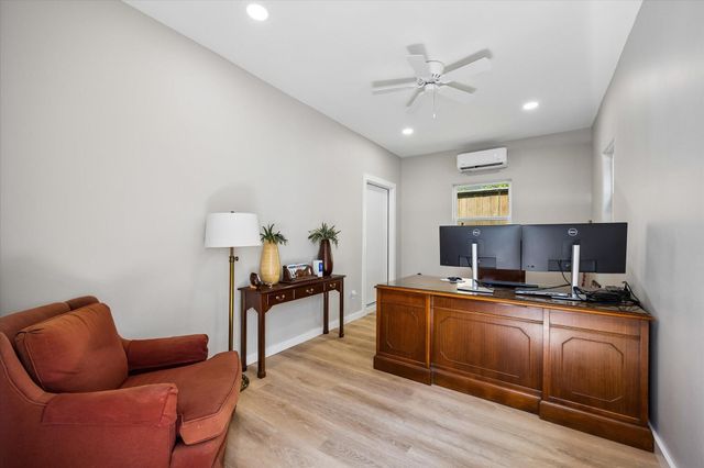 601 E 21st Street, Houston, TX 77008