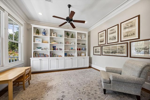 601 E 21st Street, Houston, TX 77008