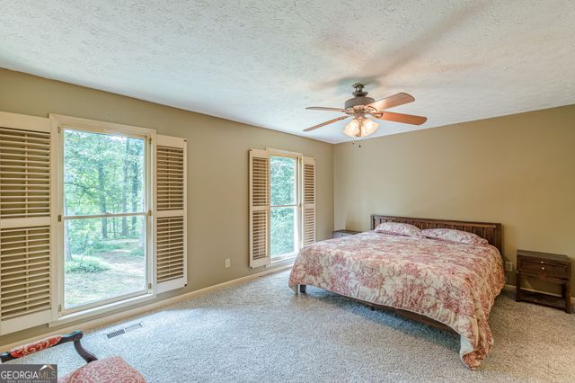 5690 Highway 166, Douglasville, GA 30135