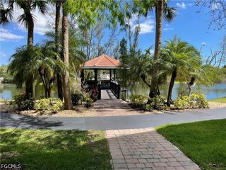 10031 Lake Cove DR 302, Fort Myers, FL 33908