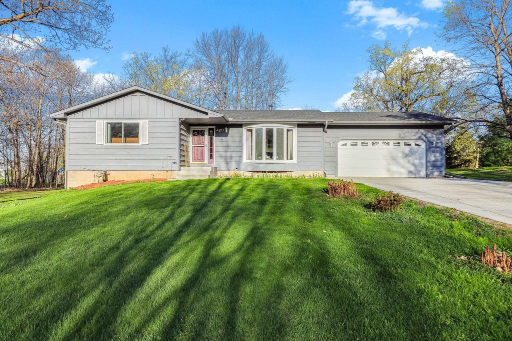 2397 Lachman Avenue NE, Saint Michael, MN 55376