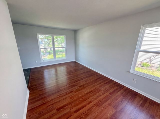 2219 Rolling Oak Drive, Indianapolis, IN 46214