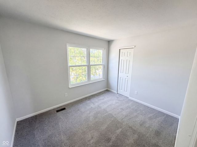 2219 Rolling Oak Drive, Indianapolis, IN 46214