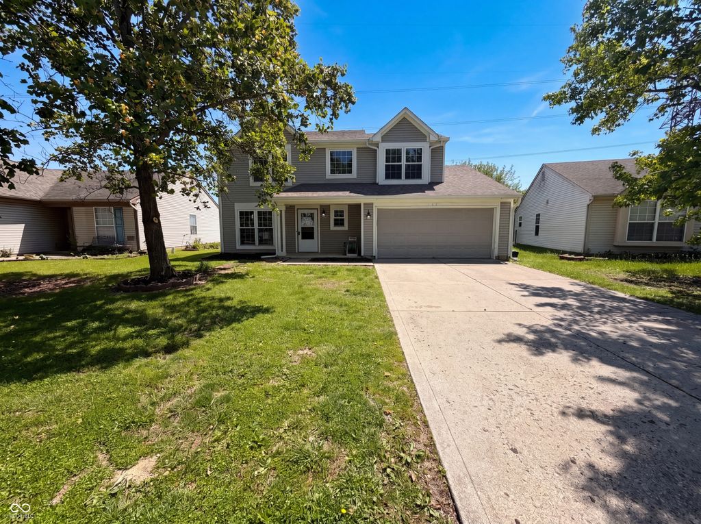 2219 Rolling Oak Drive, Indianapolis, IN 46214