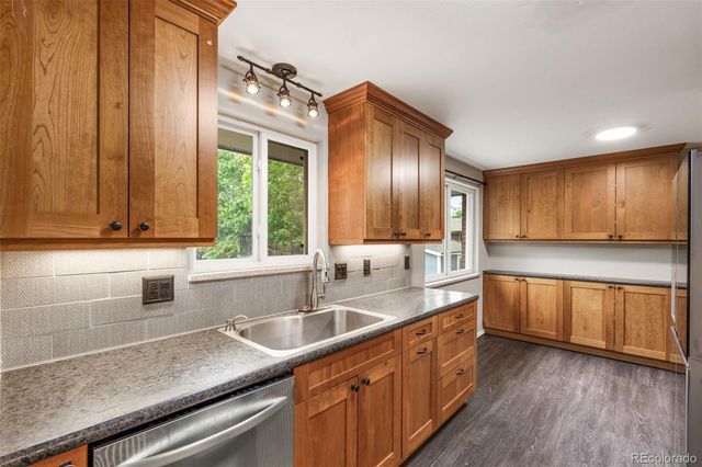 6128 S Madison Court, Littleton, CO 80121