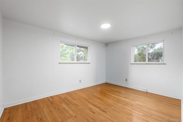 6128 S Madison Court, Littleton, CO 80121