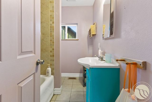 102 Riverside ROAD, Billings, MT 59101