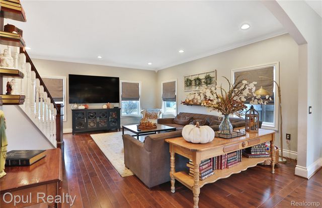 323 River Street, Northville, MI 48167