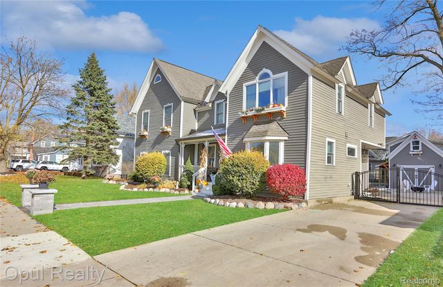 323 River Street, Northville, MI 48167