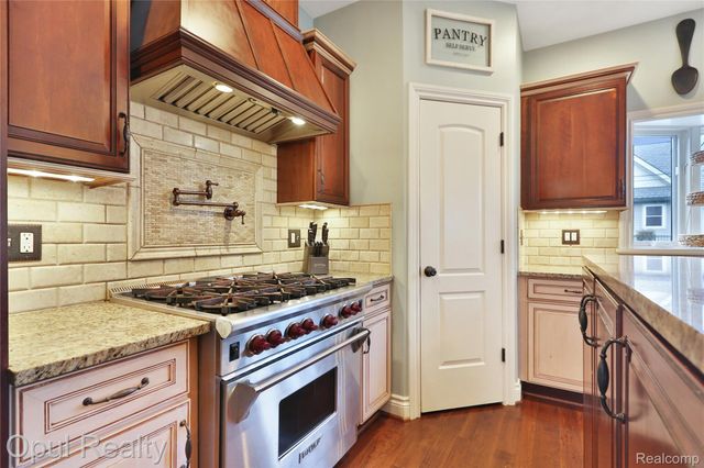 323 River Street, Northville, MI 48167