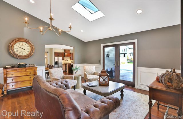 323 River Street, Northville, MI 48167