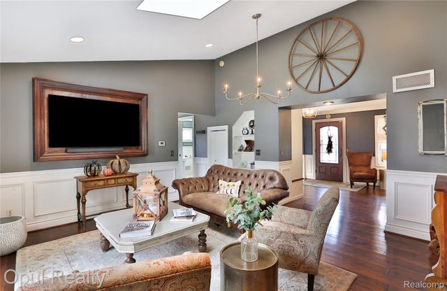 323 River Street, Northville, MI 48167