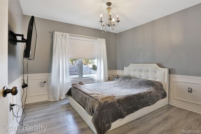 323 River Street, Northville, MI 48167