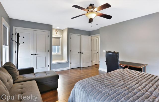 323 River Street, Northville, MI 48167