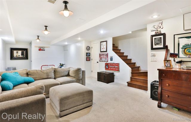 323 River Street, Northville, MI 48167