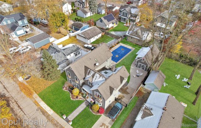 323 River Street, Northville, MI 48167