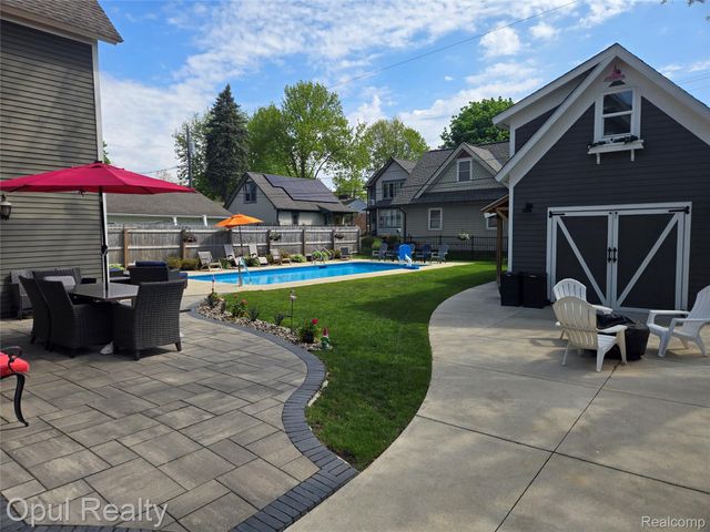 323 River Street, Northville, MI 48167