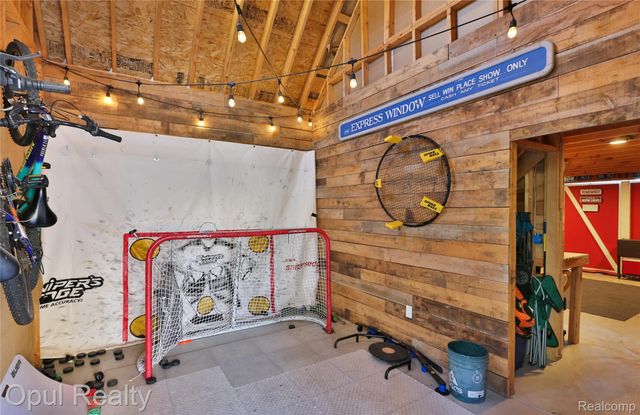 323 River Street, Northville, MI 48167