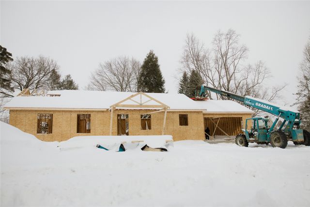 433 E PLEASANT Street, Corry, PA 16407