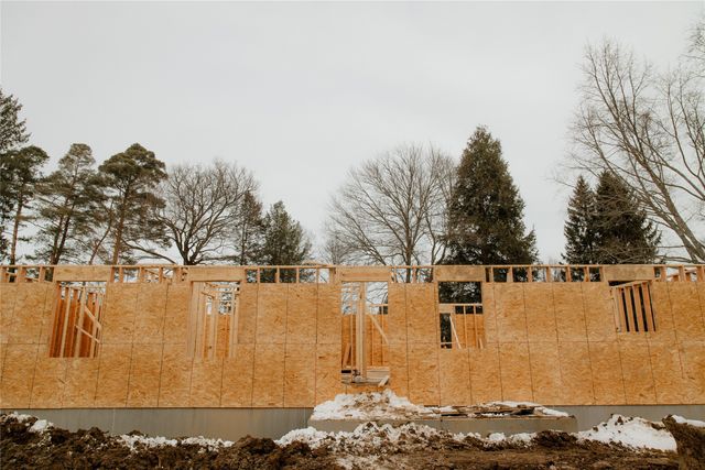 433 E PLEASANT Street, Corry, PA 16407