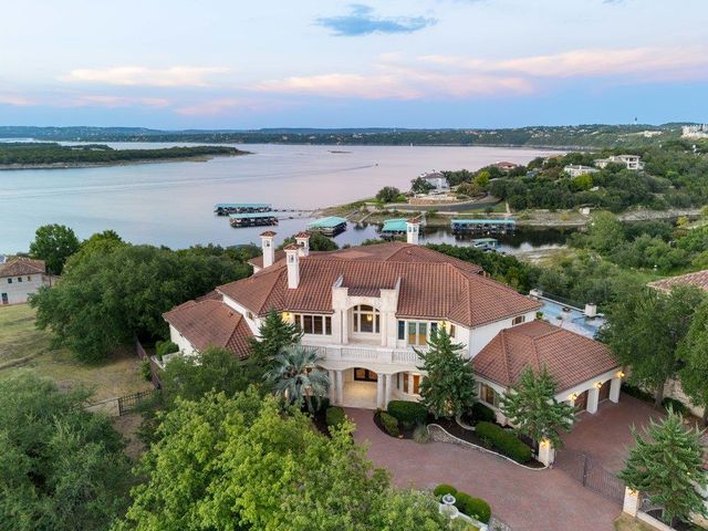 217 Bella Riva DR, Austin, TX 78734