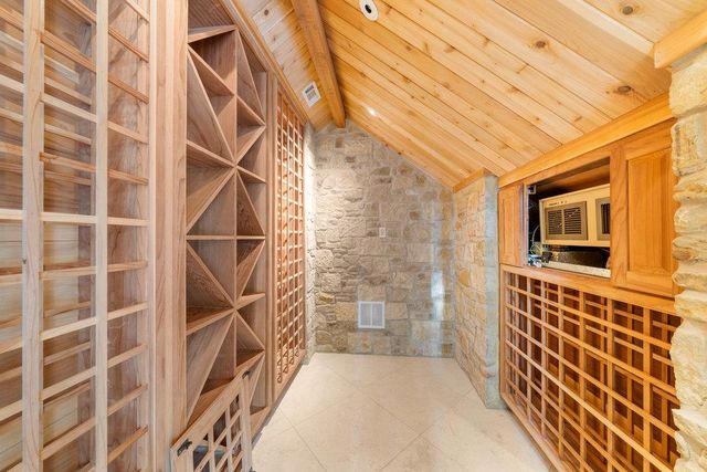 217 Bella Riva DR, Austin, TX 78734