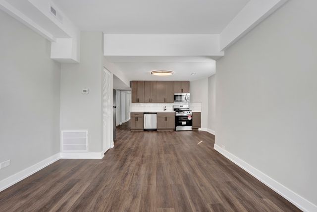 3040 W Medill Avenue 2, Chicago, IL 60647