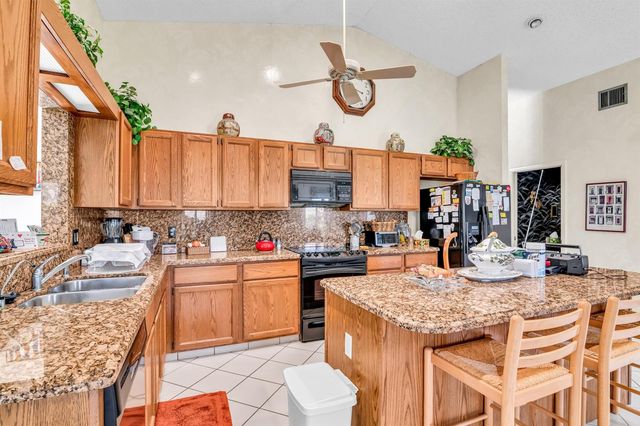 2660 Riviera Drive, Delray Beach, FL 33445