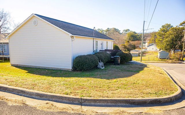 504 W Boundary Street, Dalton, GA 30720