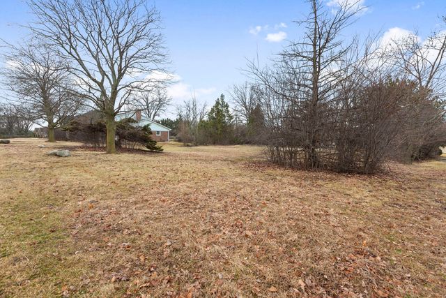 46 Kingston Drive, Oak Brook, IL 60523