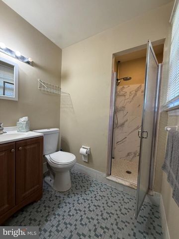 404 TANFORAN DR, Cherry Hill, NJ 08002