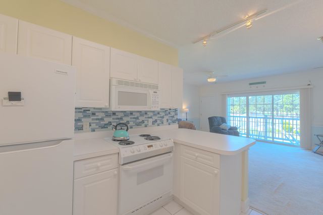 4879 Dahlia Ct Apt 203, Myrtle Beach, SC 29577