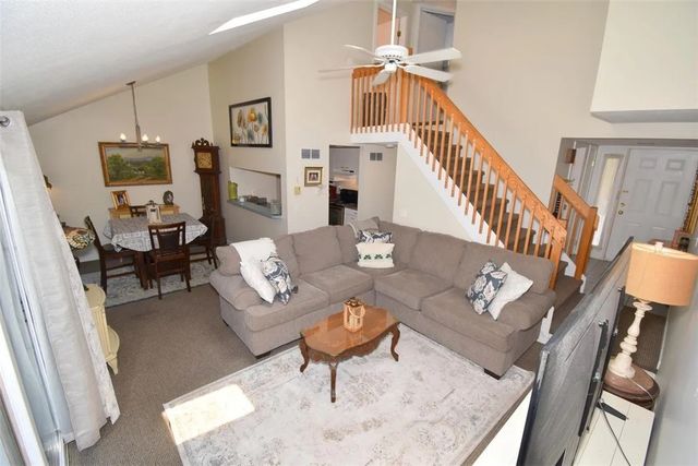 260 Sweet Allen Farm Road B3, South Kingstown, RI 02879