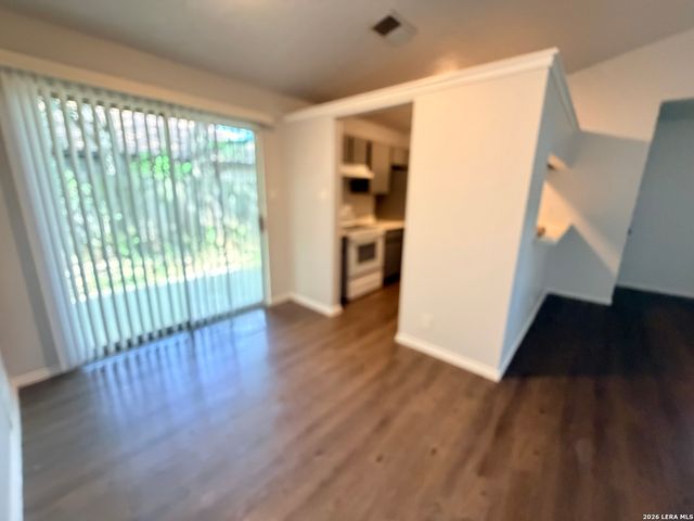 5243 Meadow Rise, San Antonio, TX 78250
