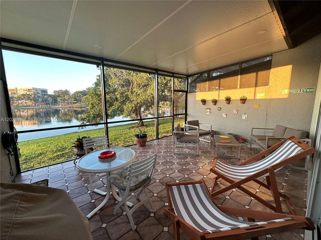 11228 NW 14th Ct 11228, Pembroke Pines, FL 33026