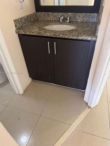 8787 NW 39th Street 8787, Sunrise, FL 33351