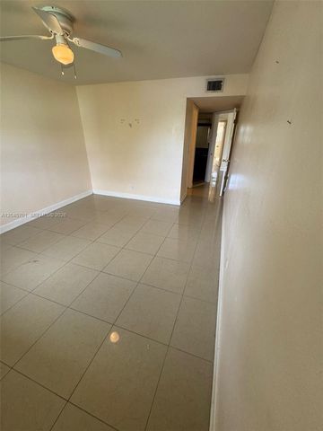 8787 NW 39th Street 8787, Sunrise, FL 33351