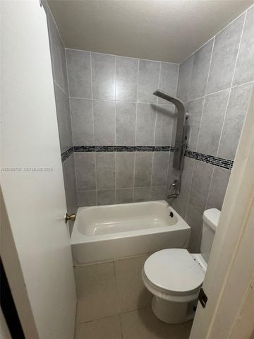 8787 NW 39th Street 8787, Sunrise, FL 33351