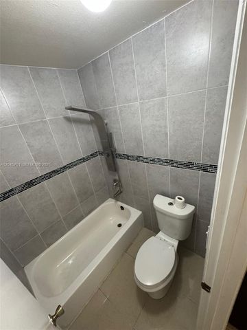 8787 NW 39th Street 8787, Sunrise, FL 33351